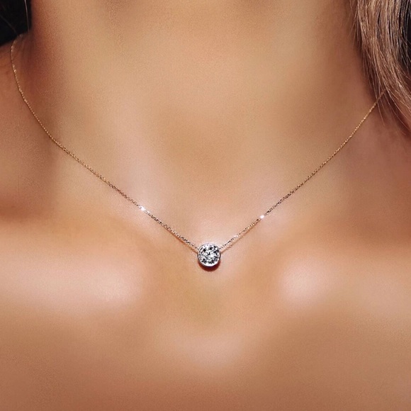 Top quality 18K Gold plated dainty necklace - Picture 3 of 4